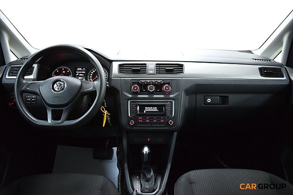 Volkswagen Caddy Maxi 9 of 17