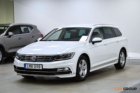 Volkswagen Passat 2 of 5