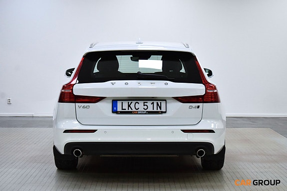Volvo V60 5 of 22