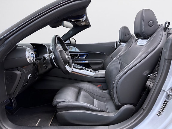 Mercedes-Benz SL63 7 of 23