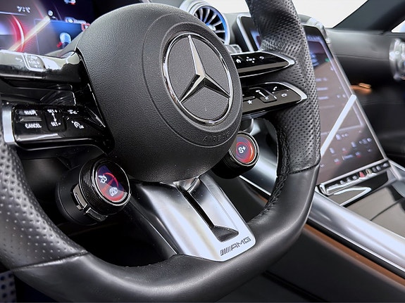 Mercedes-Benz SL63 22 of 23
