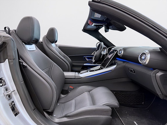 Mercedes-Benz SL63 15 of 23
