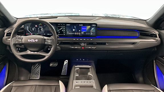 Kia EV9 4 of 16