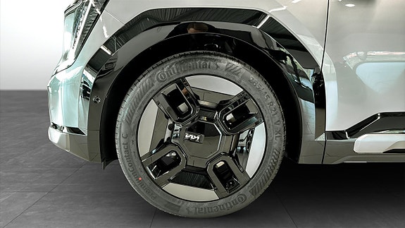 Kia EV9 9 of 16