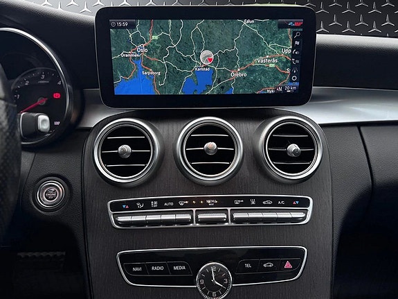 Mercedes-Benz C200 d 10 of 14
