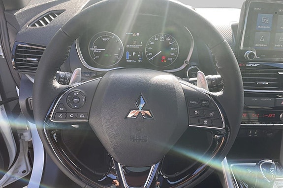 Mitsubishi Eclipse Cross 9 of 13
