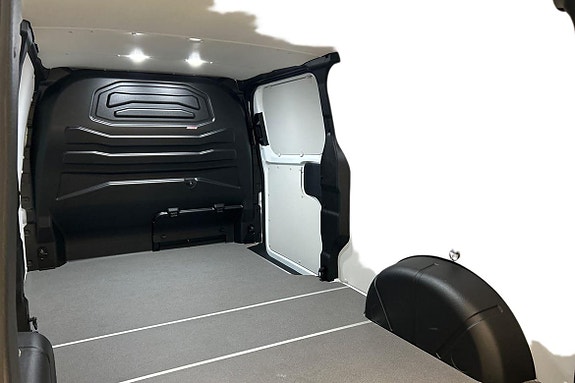 Volkswagen Transporter 10 of 18
