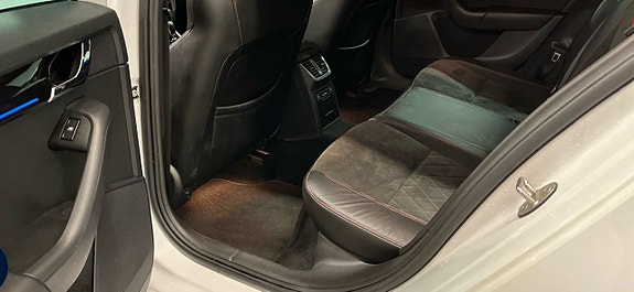 Skoda Octavia RS 15 of 29