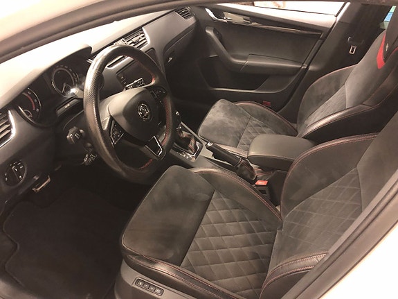 Skoda Octavia RS 11 of 29