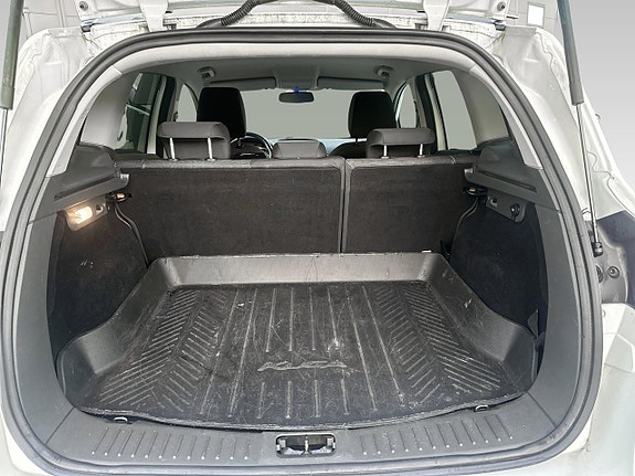 Ford Kuga 14 of 22