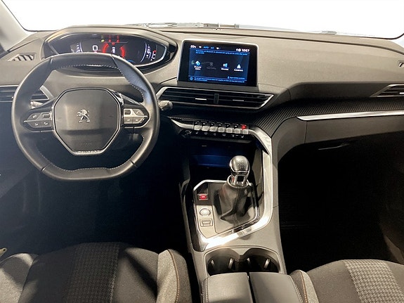 Peugeot 3008 6 of 15