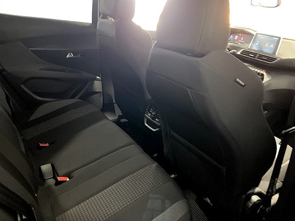 Peugeot 3008 12 of 15