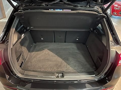 Mercedes-Benz B200 14 of 16
