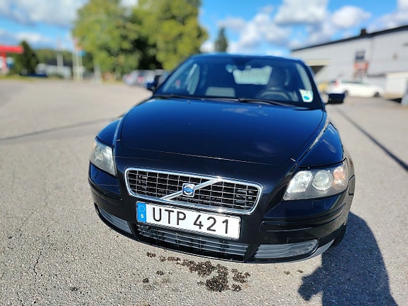 Volvo S40 5 of 5