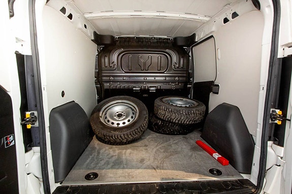 Fiat Doblo 5 of 5