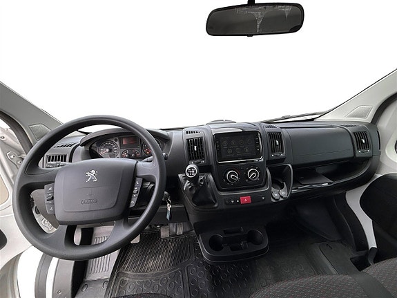 Peugeot Boxer 10 of 22