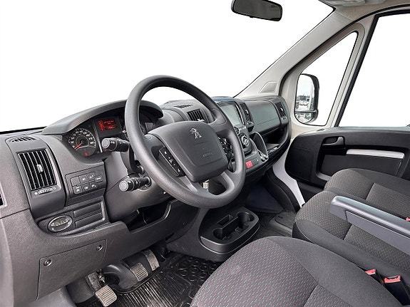 Peugeot Boxer 8 of 22