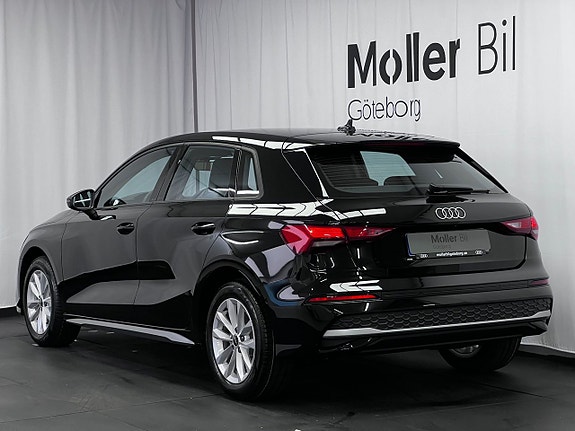 Audi A3 4 of 12