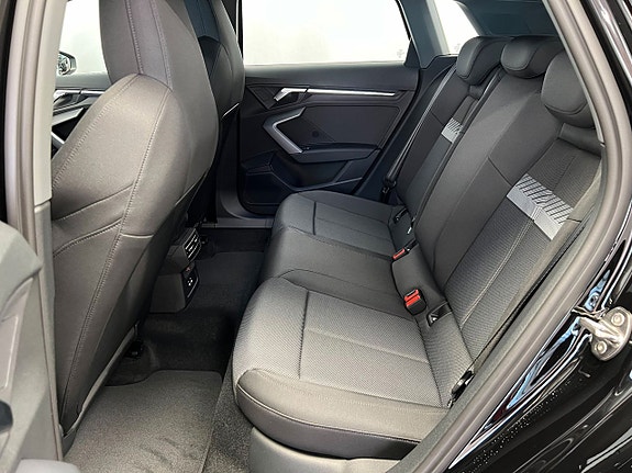 Audi A3 10 of 12