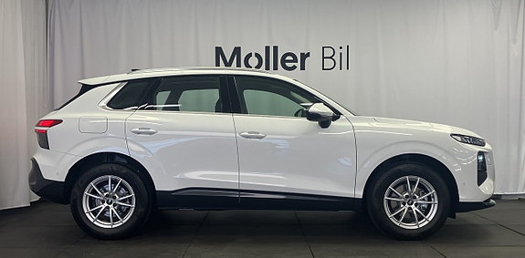 Audi Q3 2 of 14