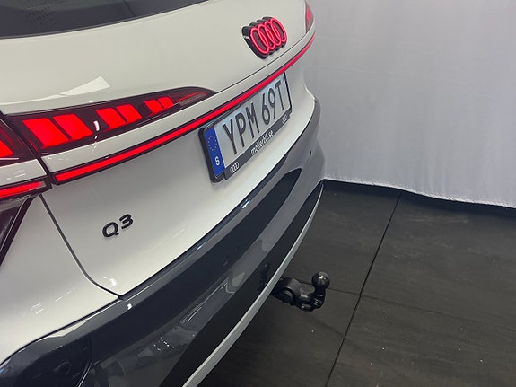 Audi Q3 14 of 14