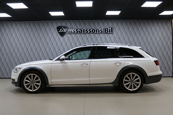 Audi A6 allroad 2 of 5
