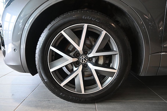 Volkswagen Touareg 6 of 29