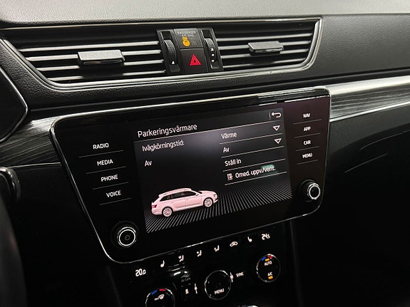 Skoda Superb 15 of 23