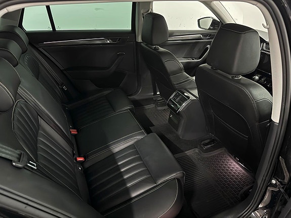 Skoda Superb 21 of 23