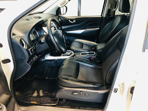 Nissan Navara 7 of 9