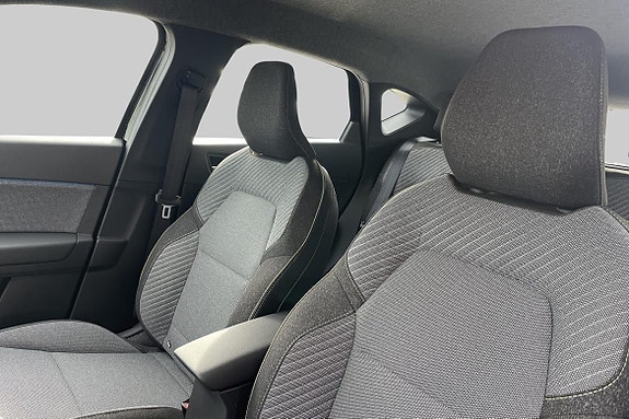Mitsubishi ASX 8 of 12