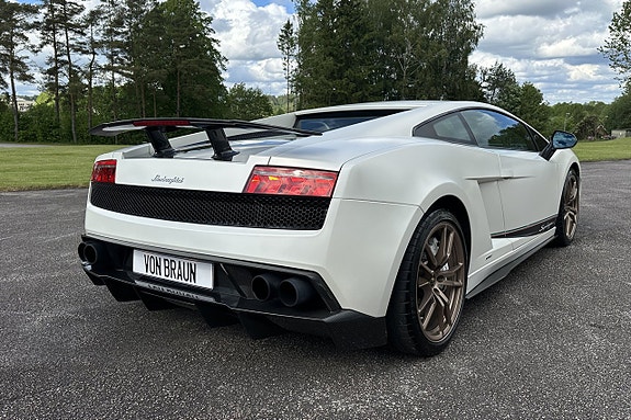 Lamborghini Gallardo 4 of 5