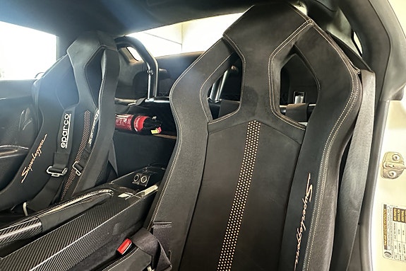 Lamborghini Gallardo 12 of 26