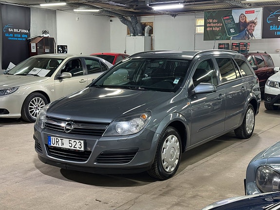 Opel Astra 3 of 5