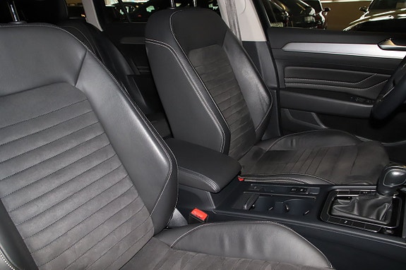Volkswagen Passat 4 of 5