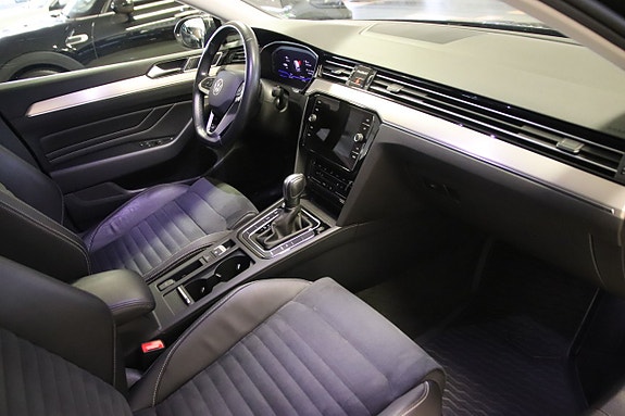 Volkswagen Passat 6 of 13