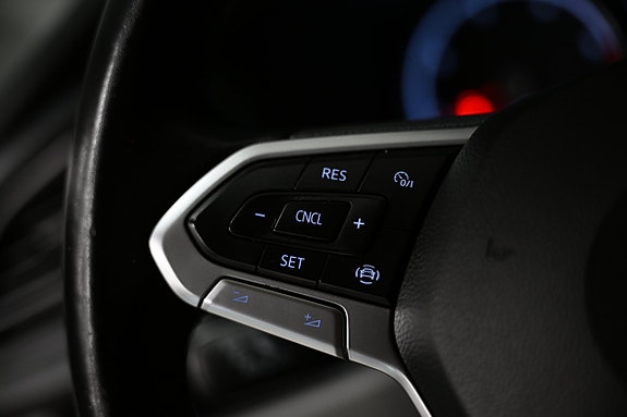 Volkswagen Transporter 26 of 28