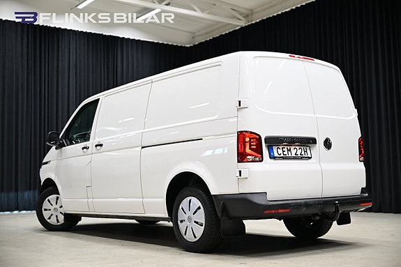Volkswagen Transporter 7 of 28