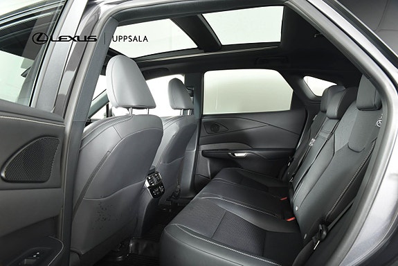 Lexus RX450h+ 7 of 22