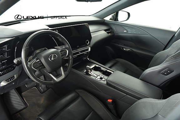 Lexus RX450h+ 6 of 18