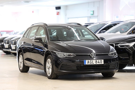Volkswagen Golf VIII 6 of 19