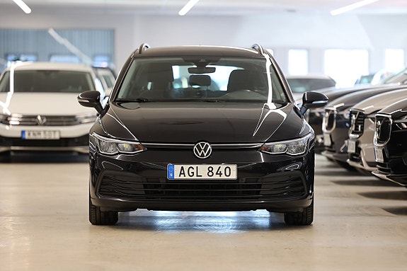 Volkswagen Golf VIII 5 of 19
