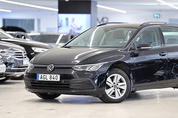 Volkswagen Golf VIII 4 of 19