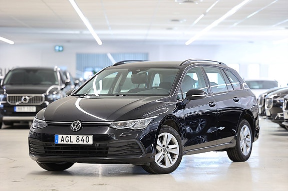 Volkswagen Golf VIII 3 of 19