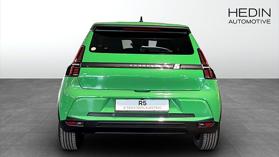 Renault 5 E-Tech 7 of 13