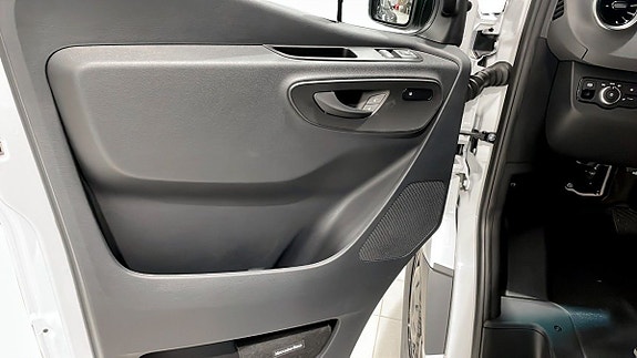 Mercedes-Benz Sprinter 314 12 of 12