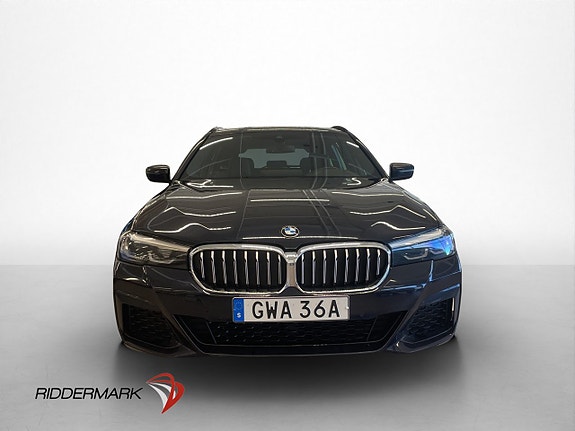 BMW 520d 3 of 5