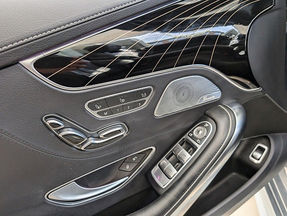 Mercedes-Benz S500 12 of 25