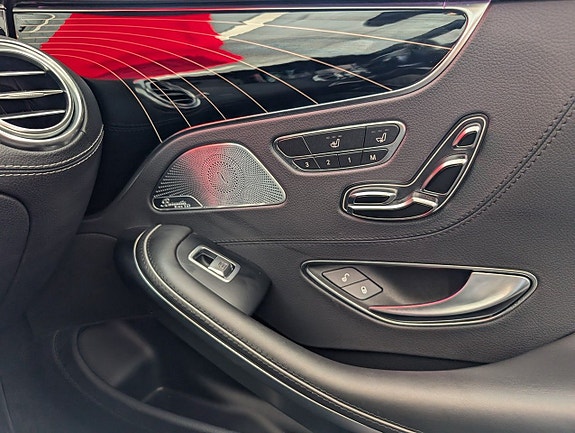 Mercedes-Benz S500 18 of 25