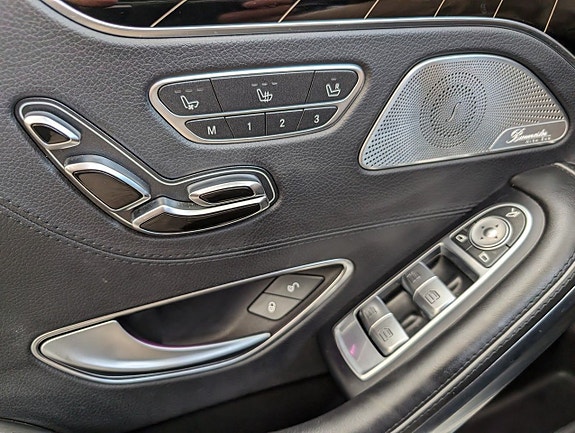 Mercedes-Benz S500 25 of 25